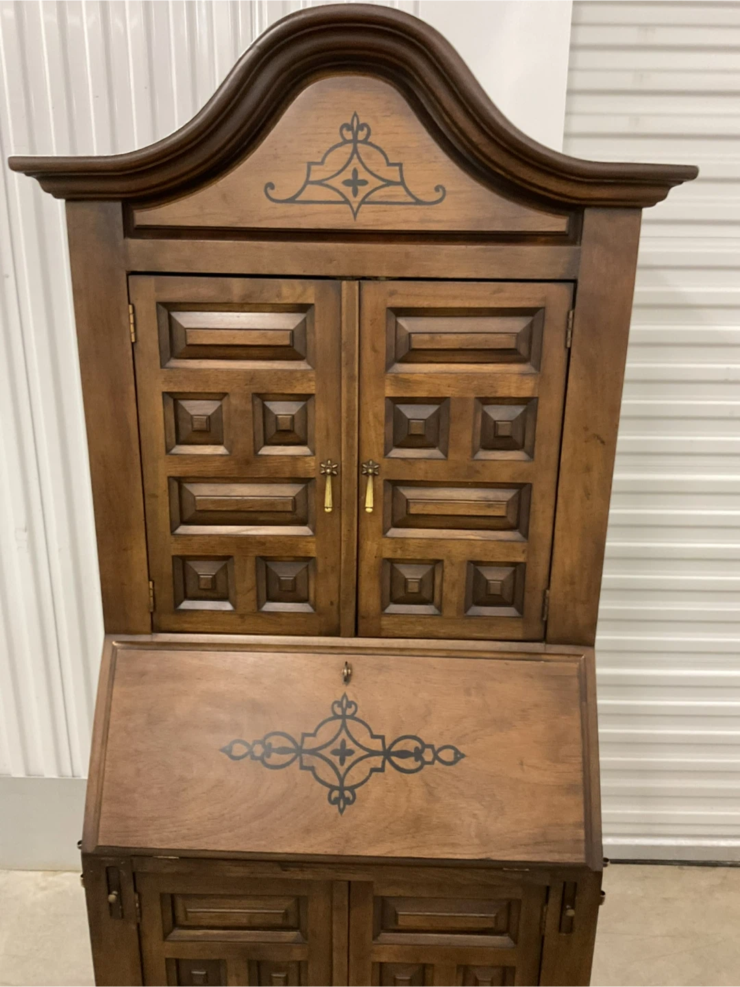 VINTAGE DREXEL HERITAGE MEDITERRANEAN STYLE SECRETARY DESK - photo 3