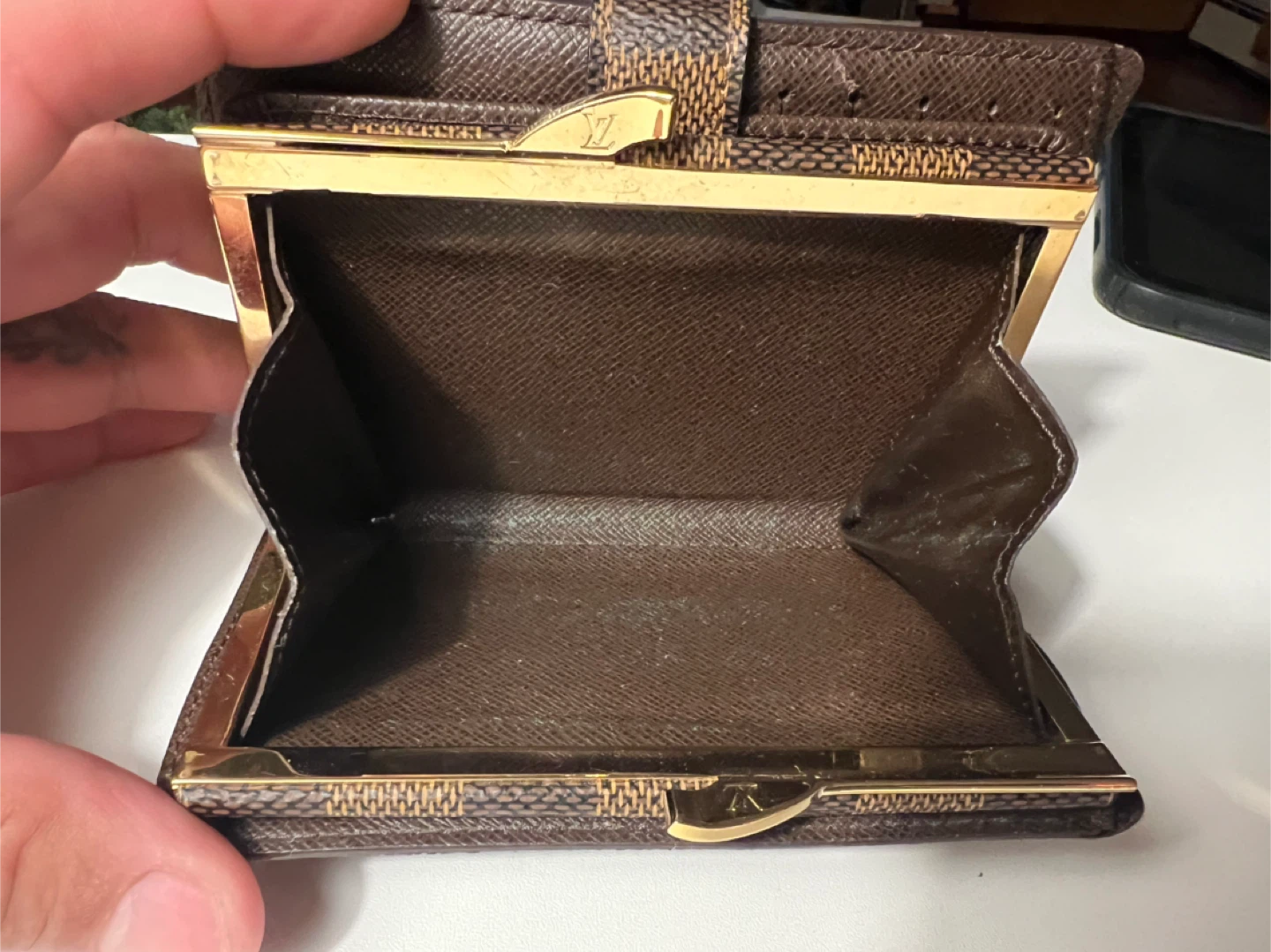 Louis Vuitton Damier Ebene Wallet - photo 4