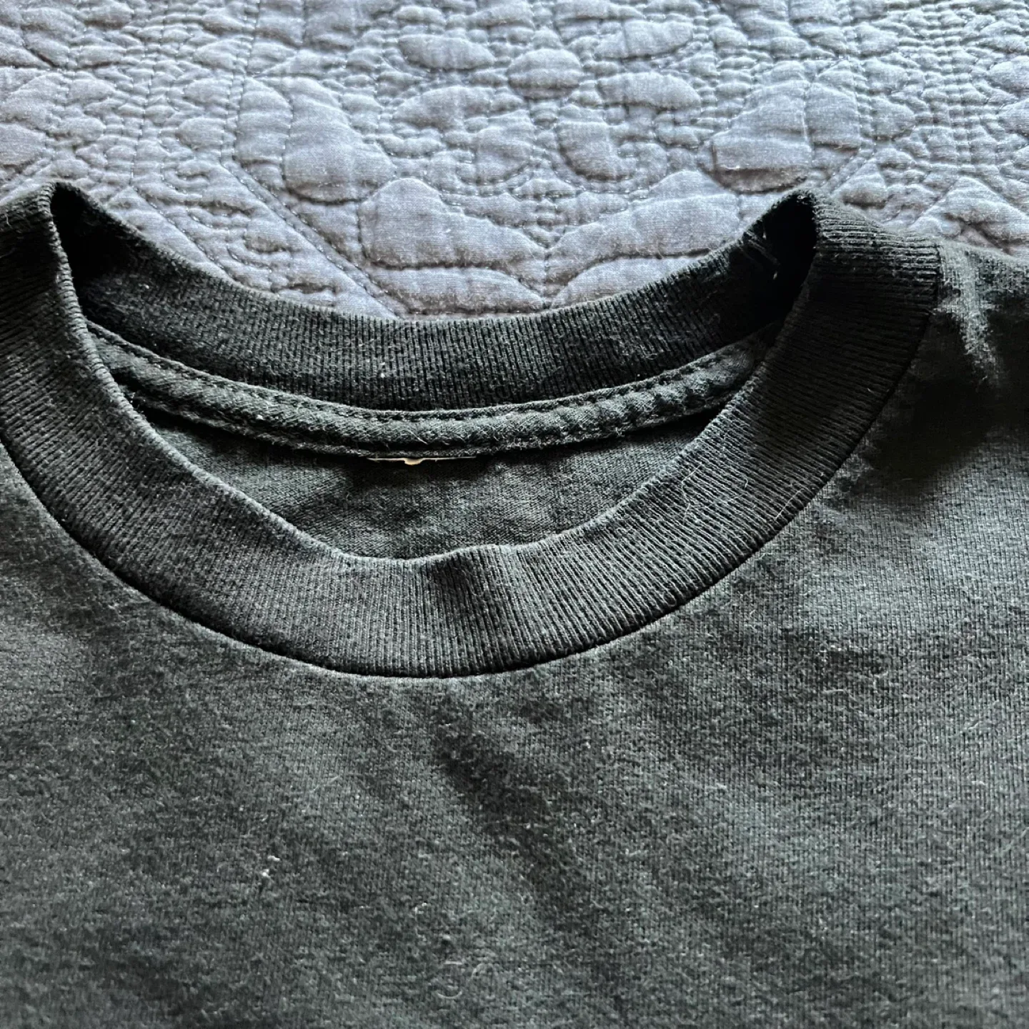 ThinkGeek Han Shot First T-Shirt - Size M image indicator(2)