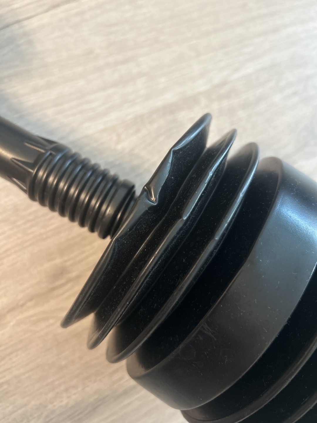 JAVEX Accordion Plunger - photo 2