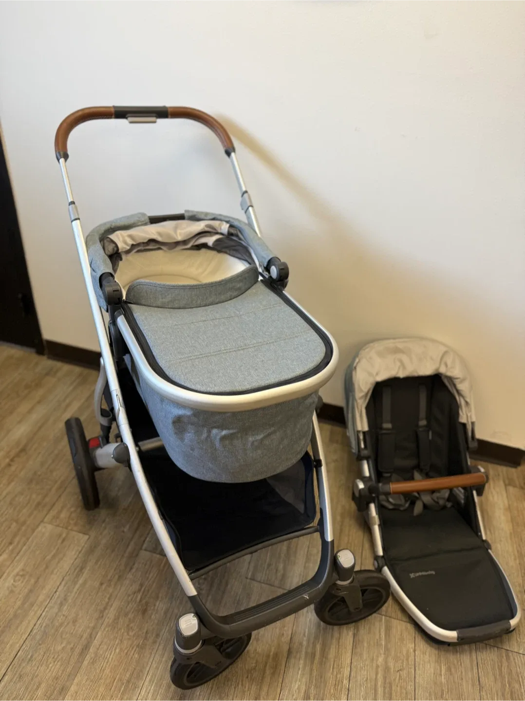 UPPAbaby Vista V2 Stroller with Bassinet image indicator(5)