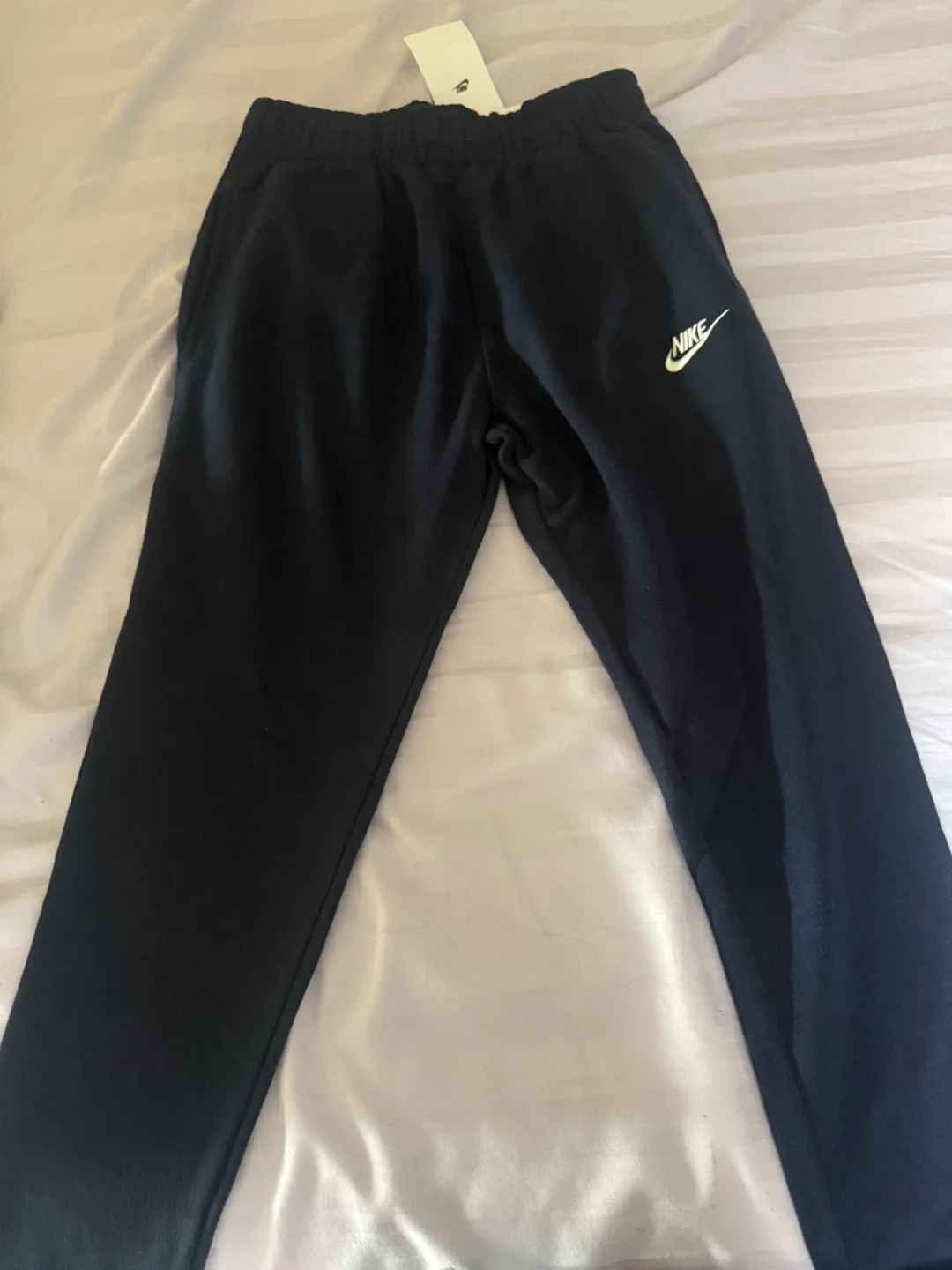 NIKE Brand New Men’s Standard Fit Pants thumbnail