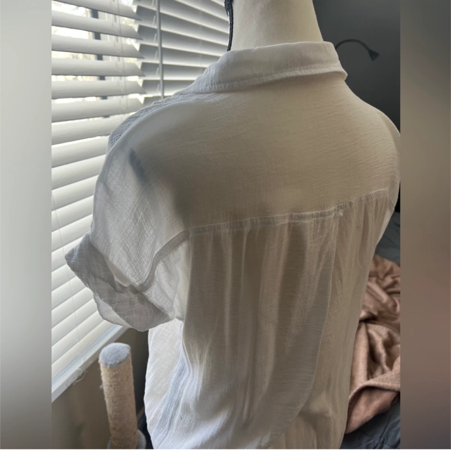 White Embroidered Blouse Dress - photo 5