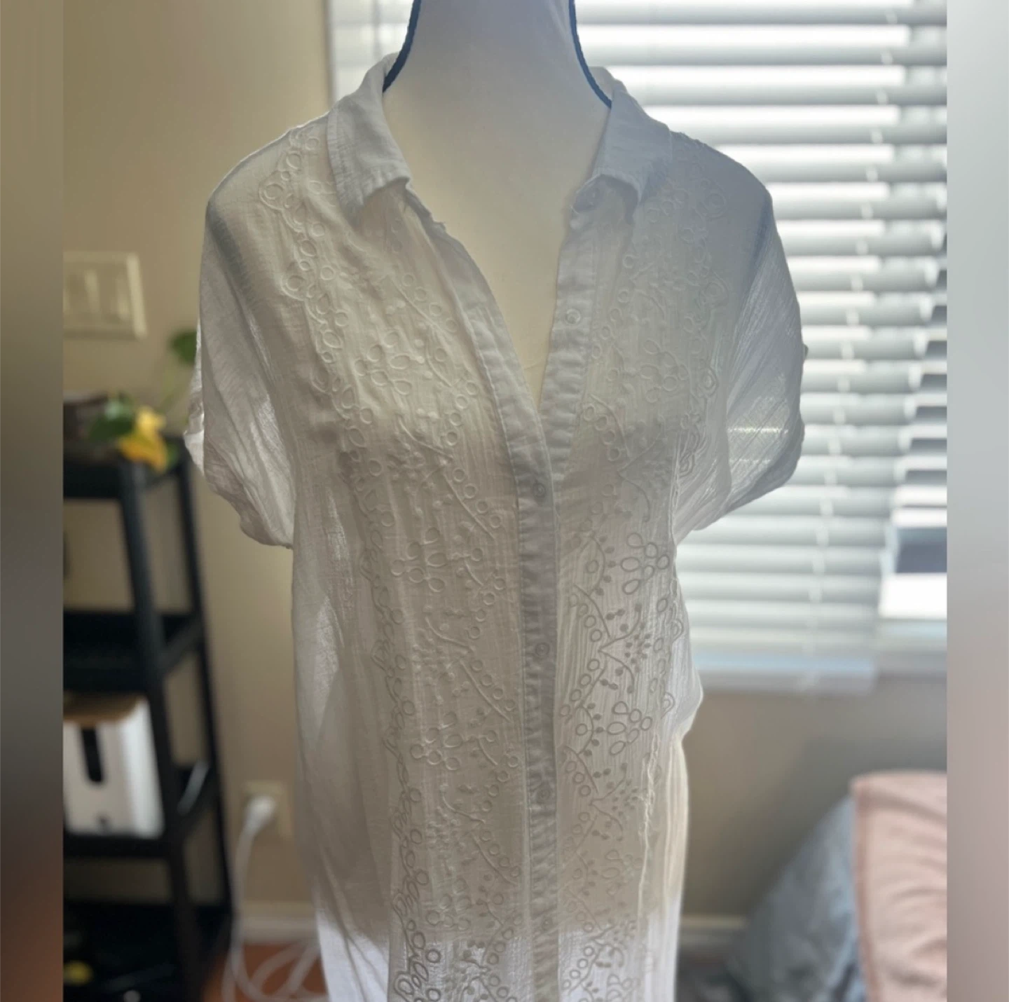 White Embroidered Blouse Dress - photo 2