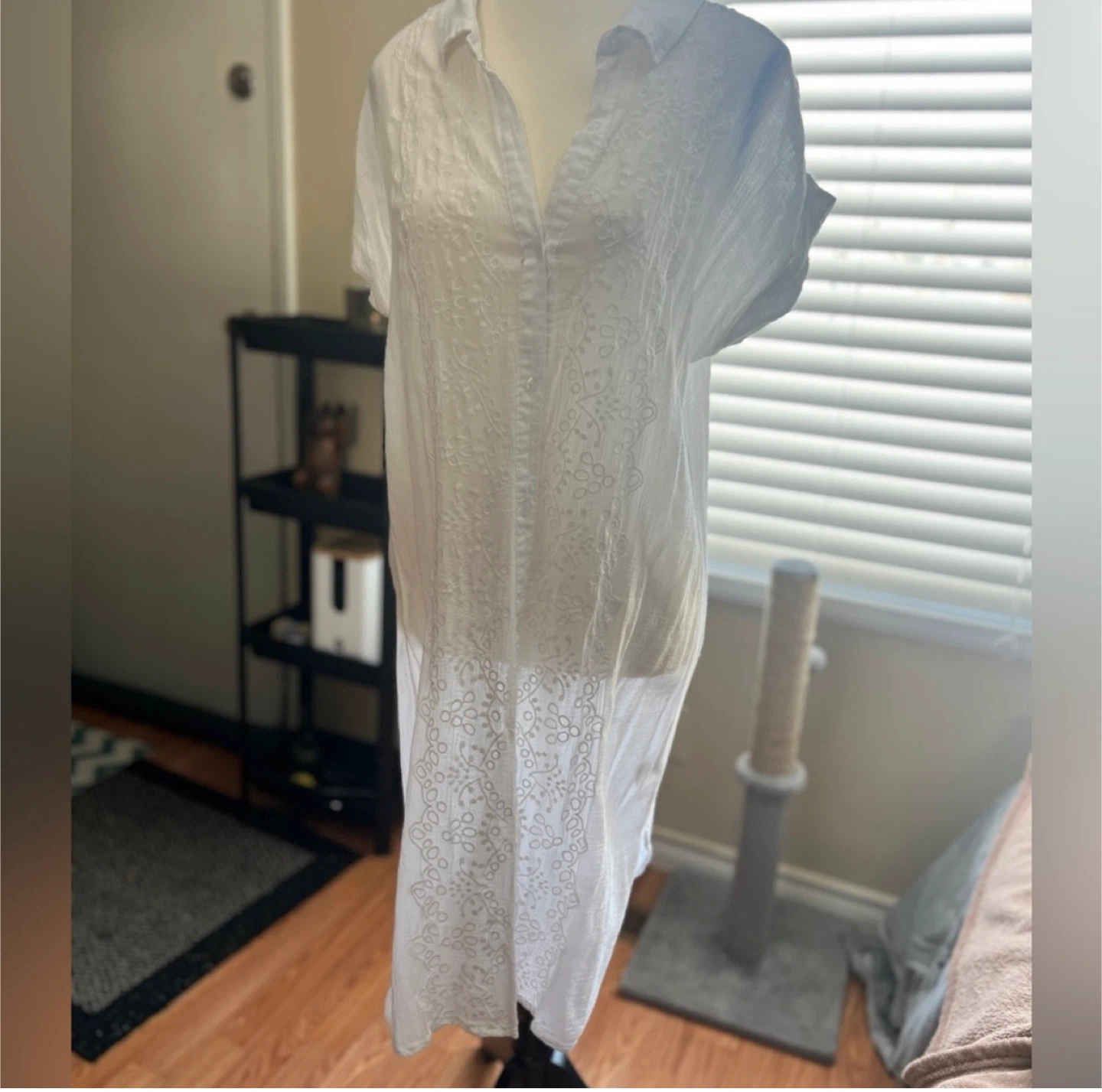 White Embroidered Blouse Dress - photo 3