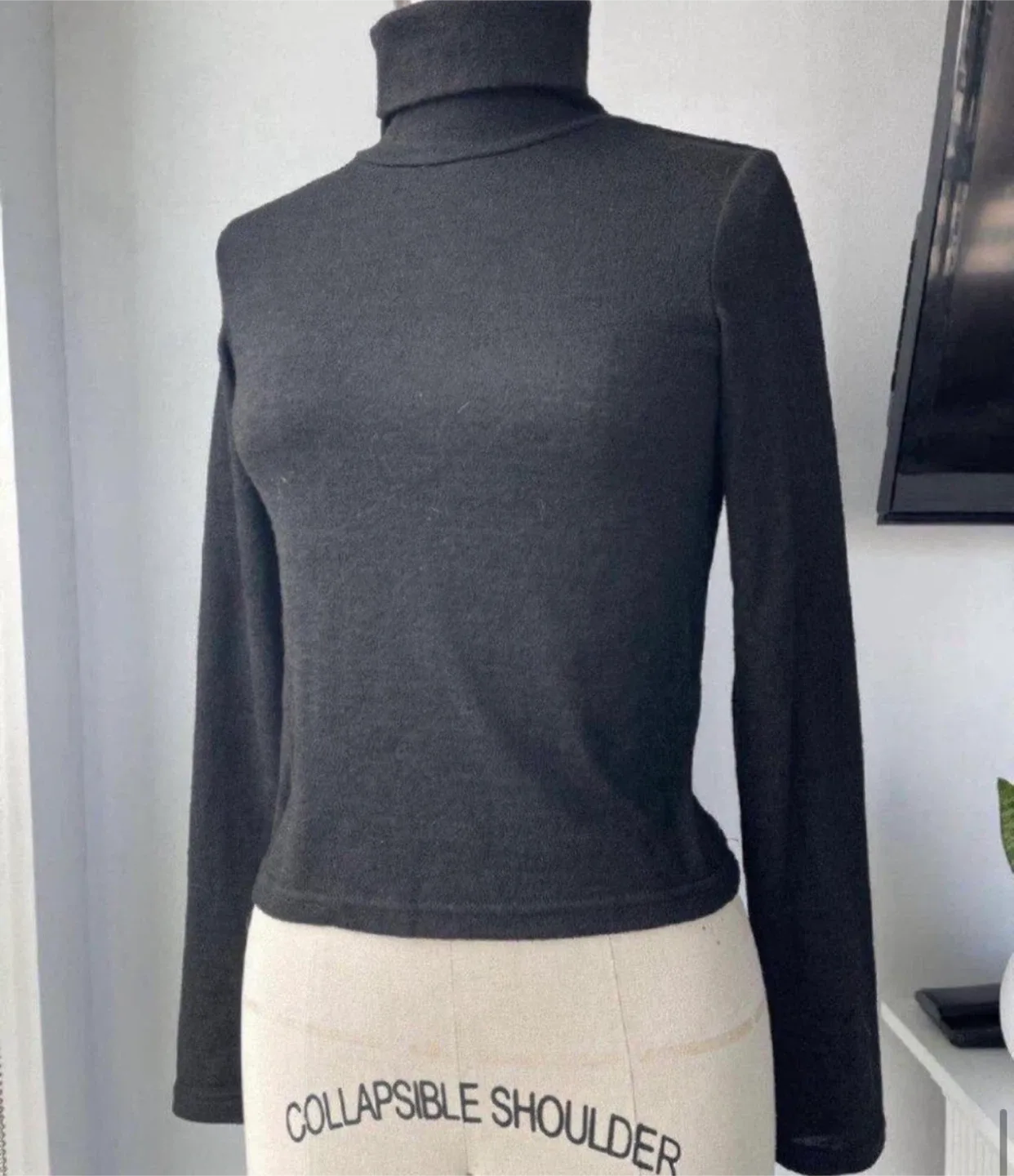 Zara Turtleneck size small thumbnail