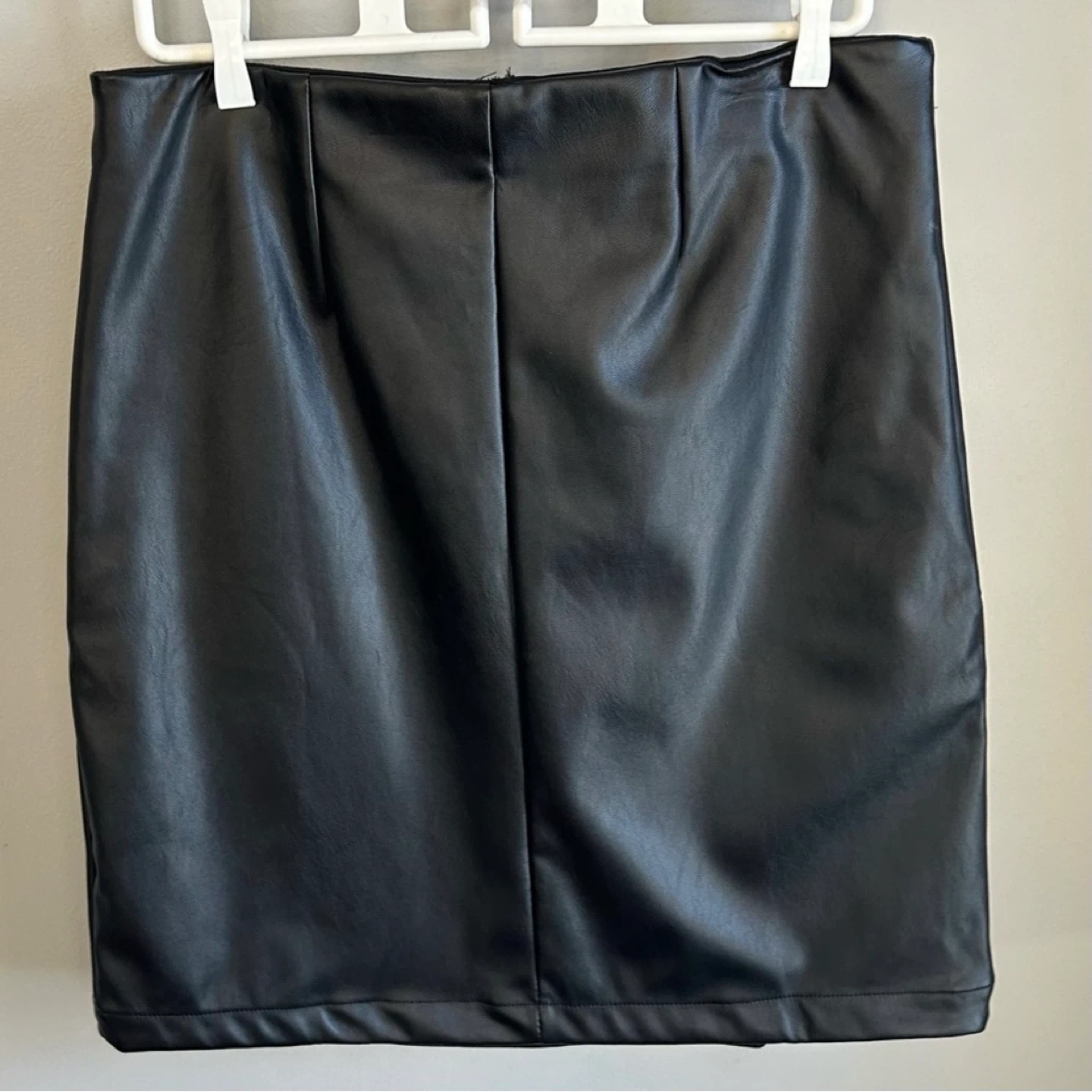 Pentagone Faux Leather Asymmetrical Mini Skirt Womens Sz S Vegan - photo 3