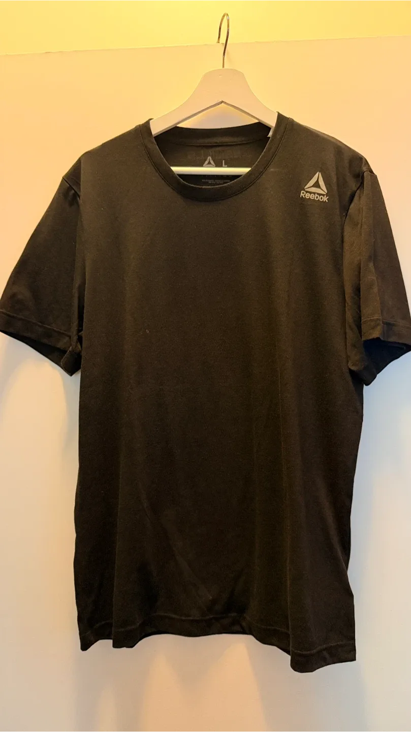 Reebok Les Mills Black T-Shirt - Size L thumbnail