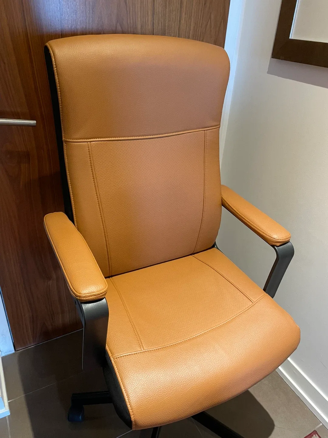 Tan Leather Office Chair image indicator(2)