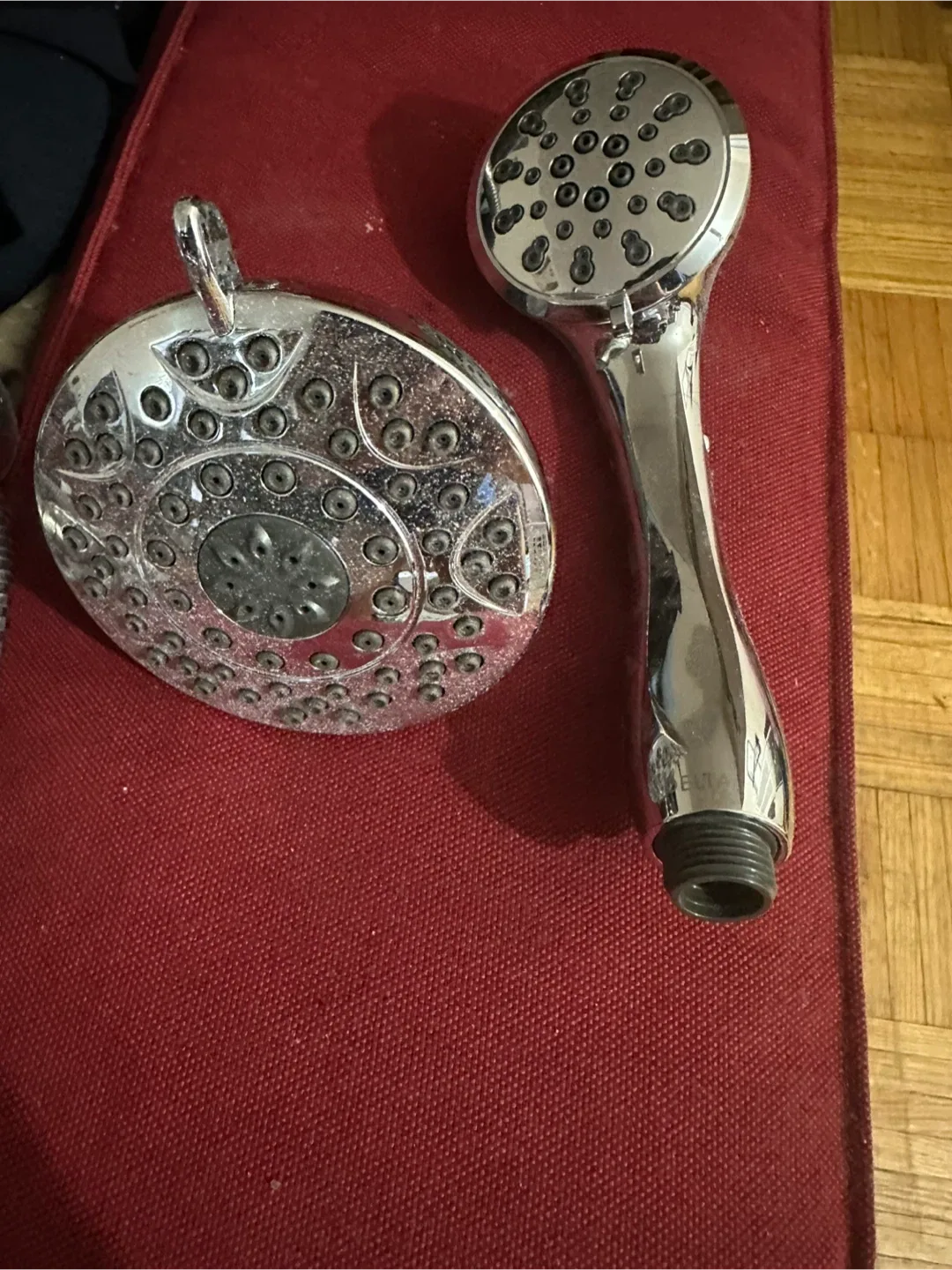 Shower Head with Hose & Components image indicator(8)