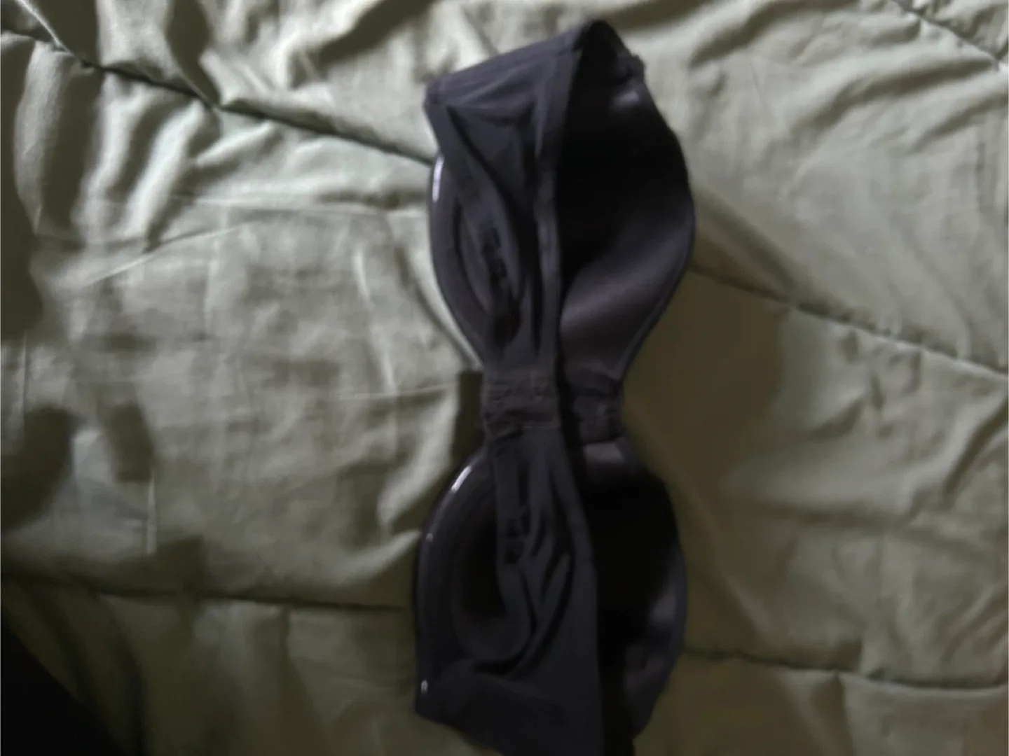 Joe Fresh Black Strapless Bra - Size 36C image indicator(3)