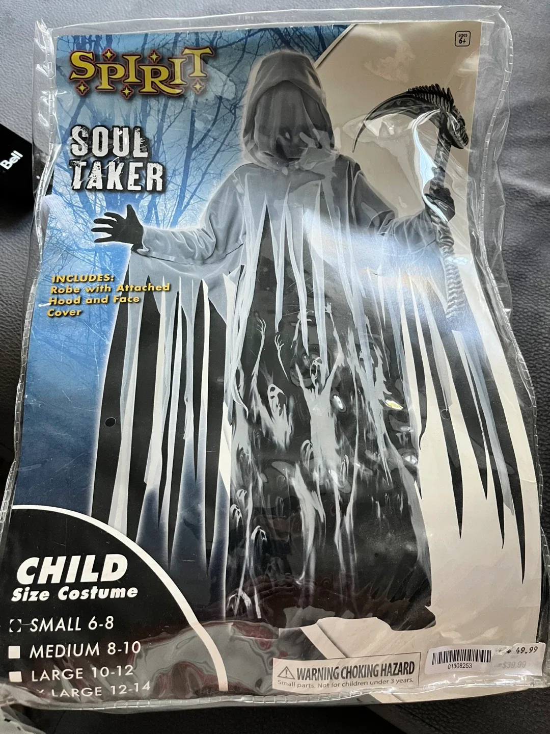 Halloween costume size 6-8 thumbnail