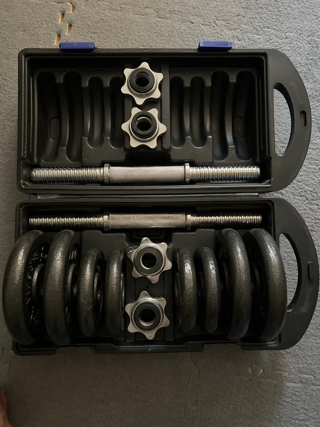 Adjustable Dumbbell Set with Case