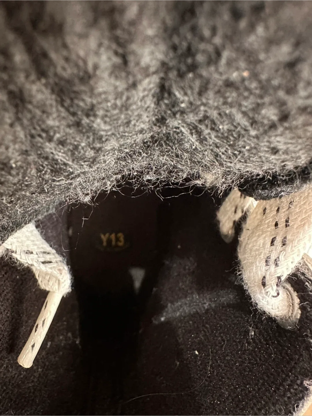 Bauer Lightspeed Pro Youth Ice Skates - Size Y13 image indicator(3)