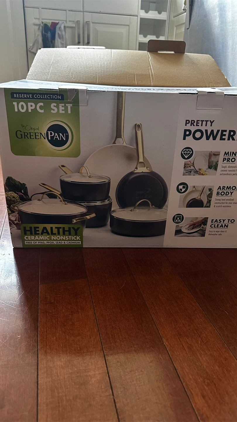 GreenPan Merlot 10-Piece Cookware Set - New in Box!