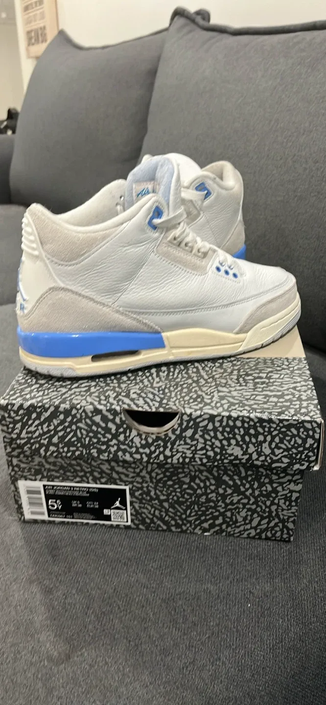 Nike Air Jordan 3 Retro Shoes - Size 5.5 thumbnail
