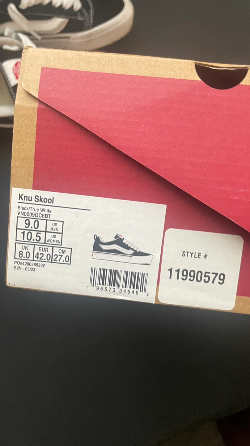 Vans Knu Skool Black/True White - Size US 9 Men - photo 4