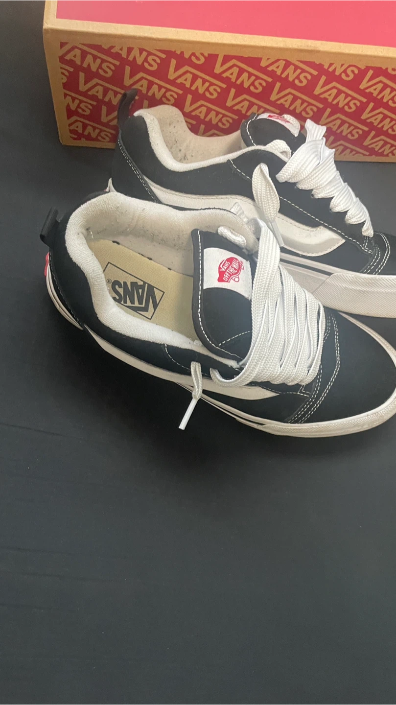 Vans Knu Skool Black/True White - Size US 9 Men - photo 3