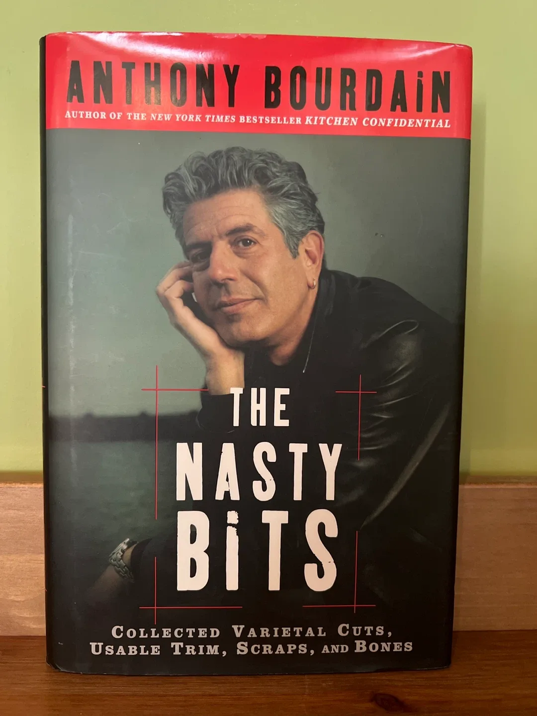 The Nasty Bits by Anthony Bourdain thumbnail