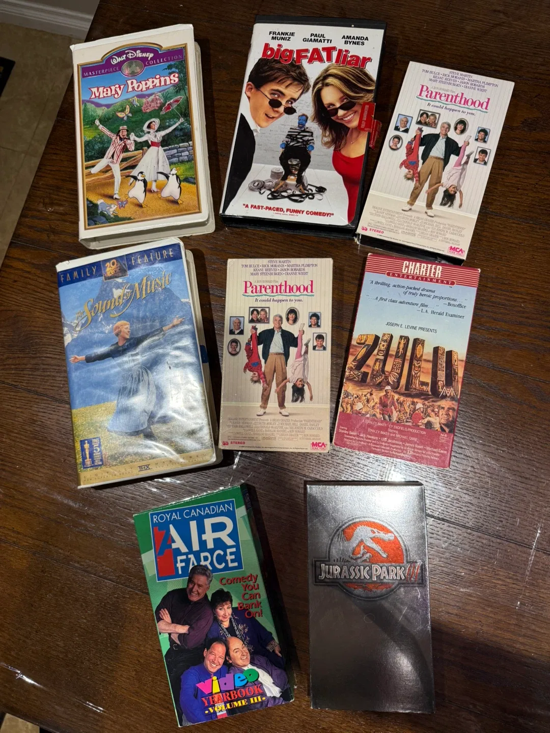 VHS movie Tapes thumbnail