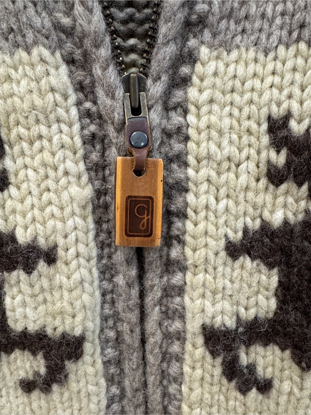 Granted Handknit 100% Virgin Wool Cardigan - photo 3