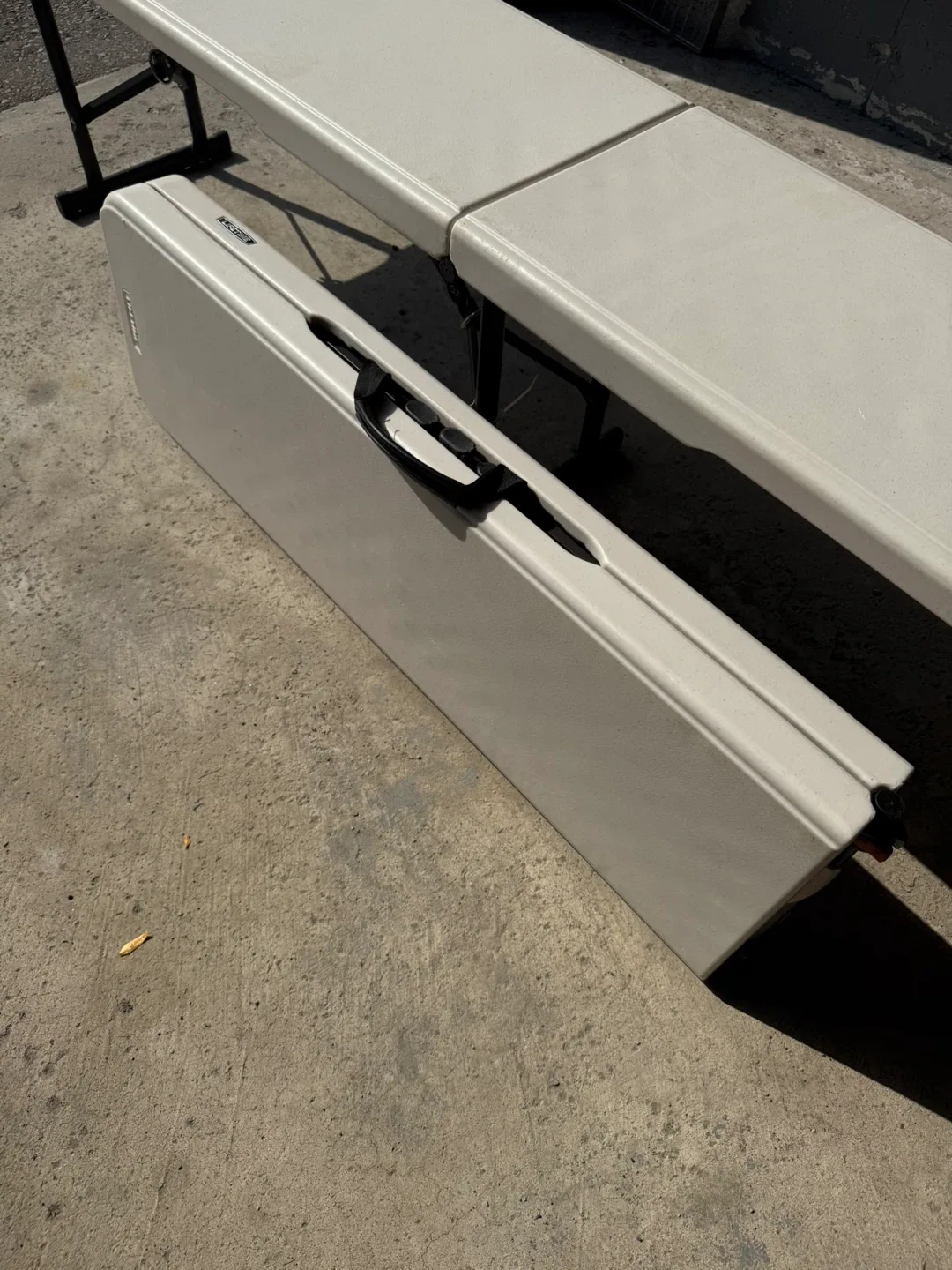 Lifetime 6ft Folding bench  - Lightly Used image indicator(2)