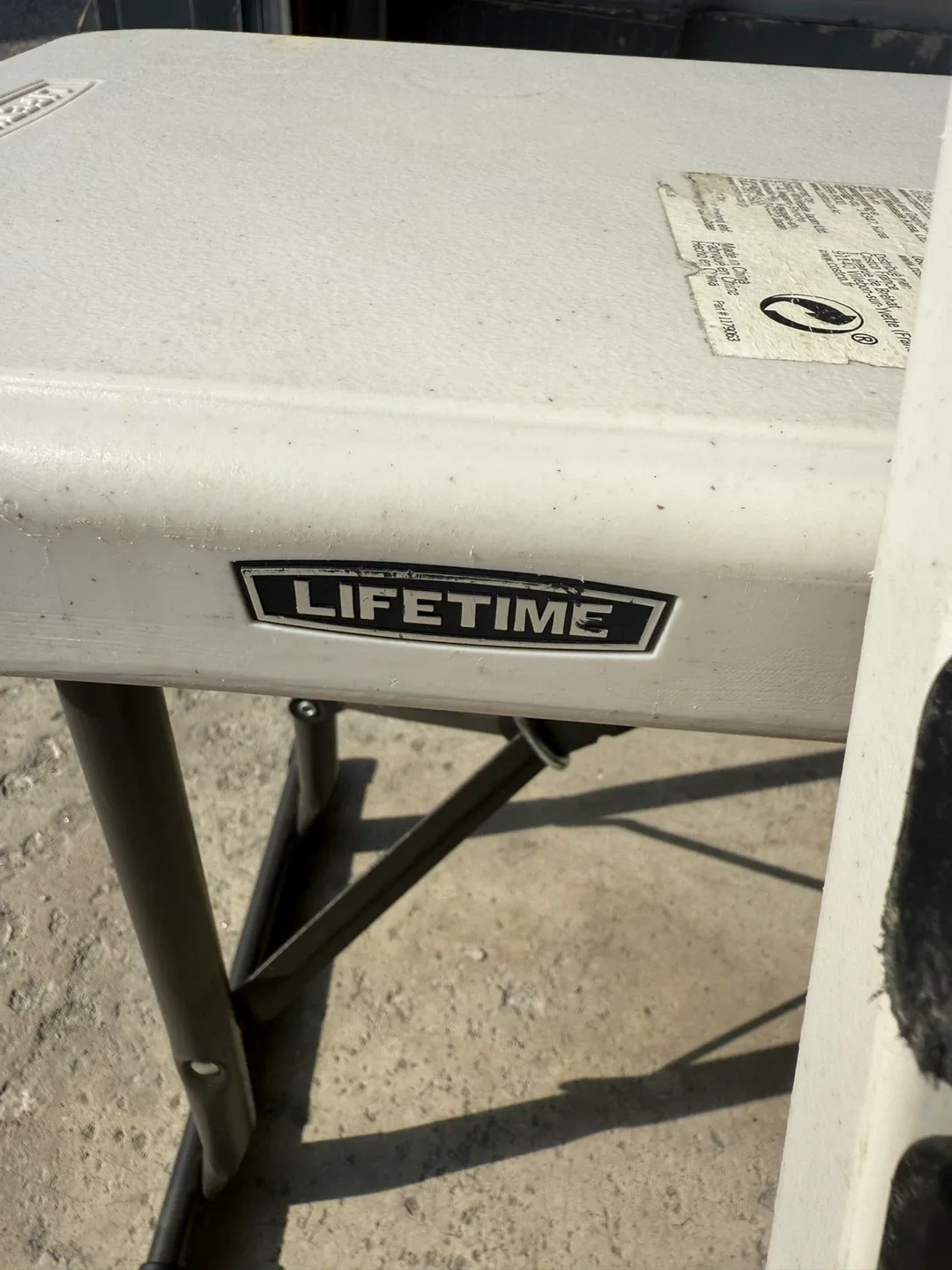 Lifetime 6ft Folding bench  - Lightly Used image indicator(4)