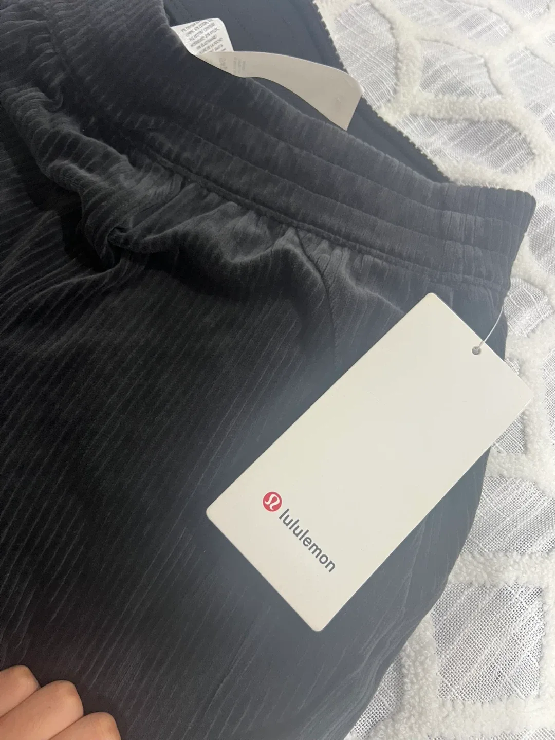Lululemon Jeans size 4 image indicator(2)