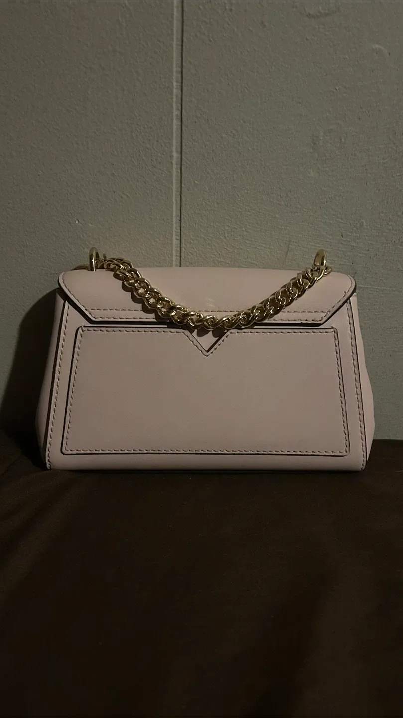 Michael Kors Pink Leather Handbag image indicator(3)