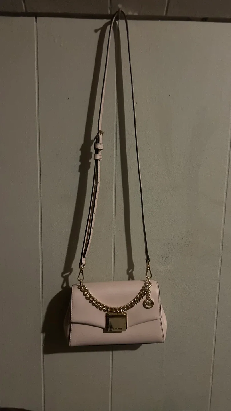 Michael Kors Pink Leather Handbag image indicator(7)
