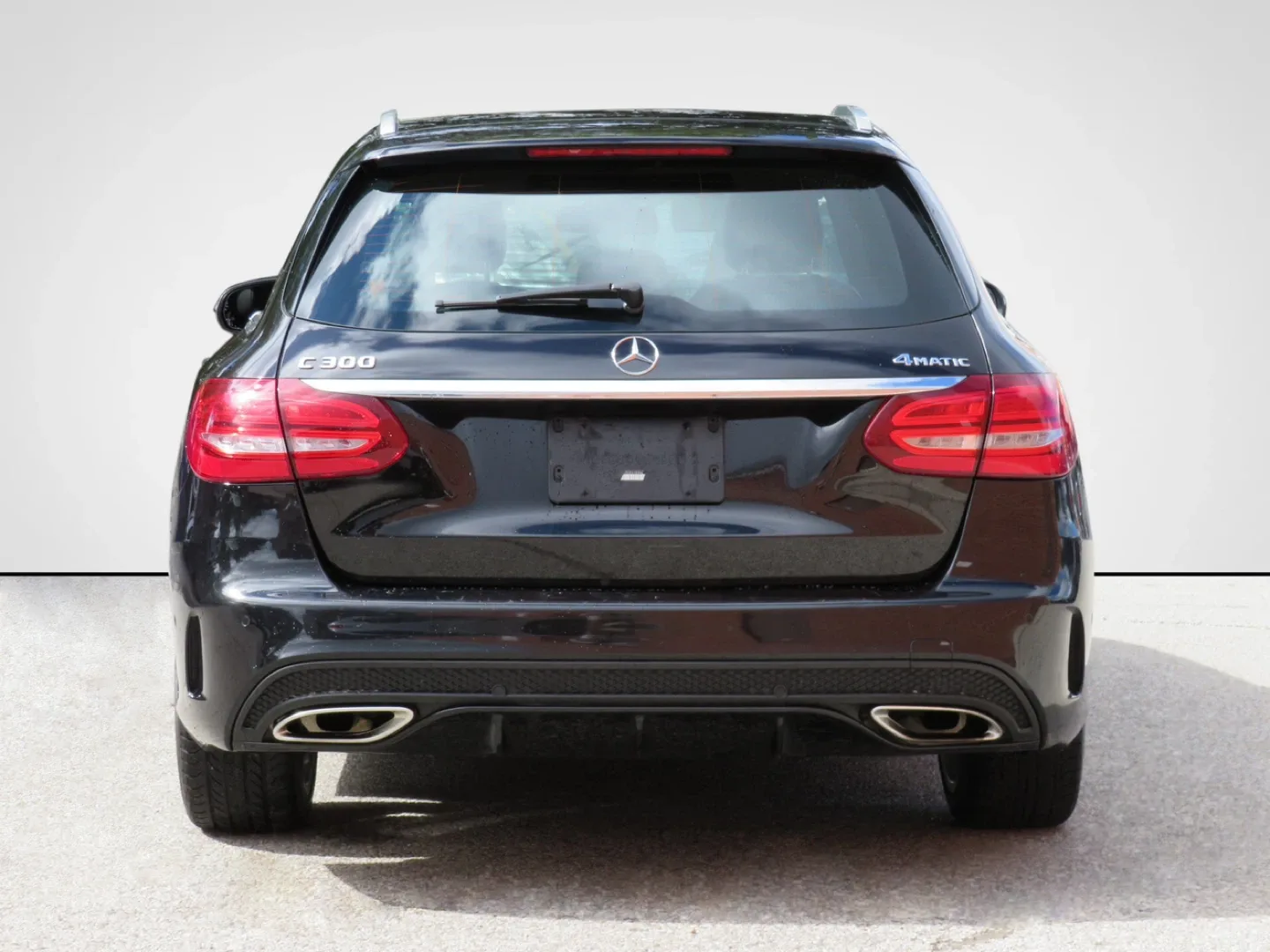 2018 Mercedes-Benz C300 4MATIC Wagon - Black image indicator(3)