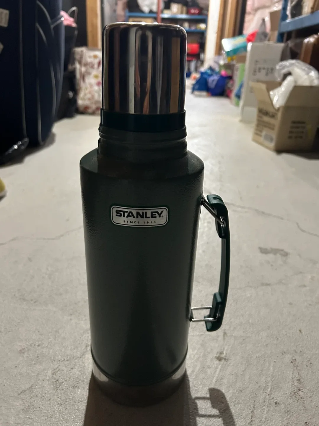Stanley Classic Vacuum Bottle thumbnail