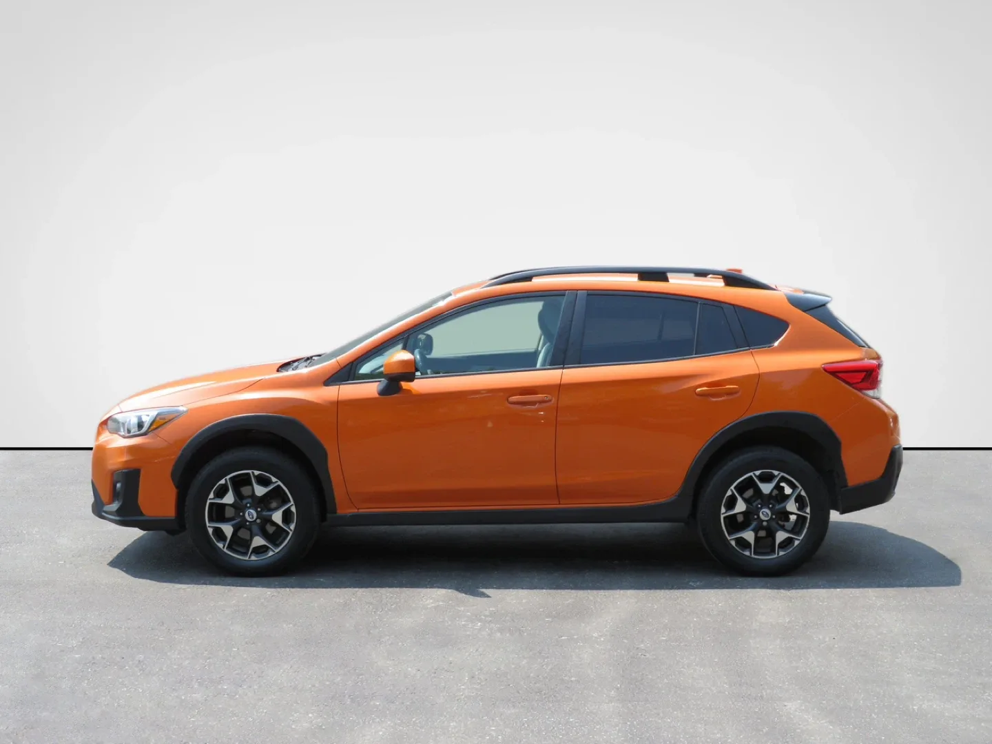 2018 Orange Subaru Crosstrek image indicator(5)