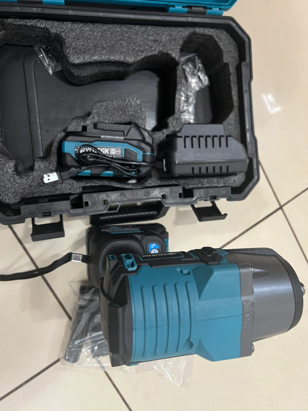 Cordless Electric Wrench Set