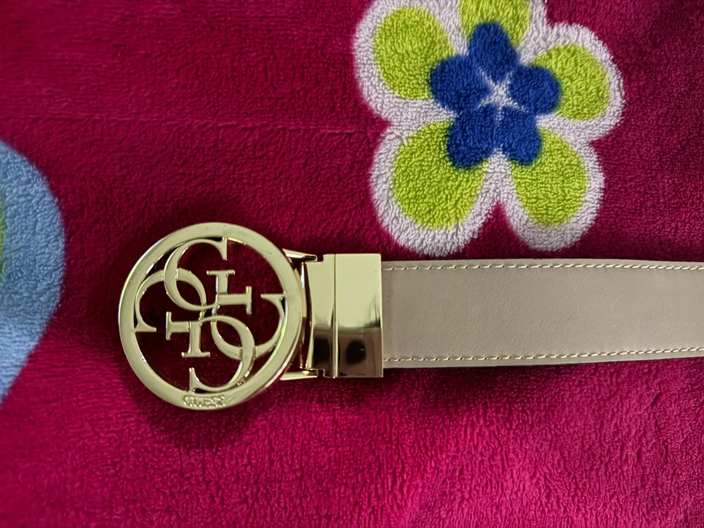 Guess Reversible Belt - Black/Beige image indicator(4)