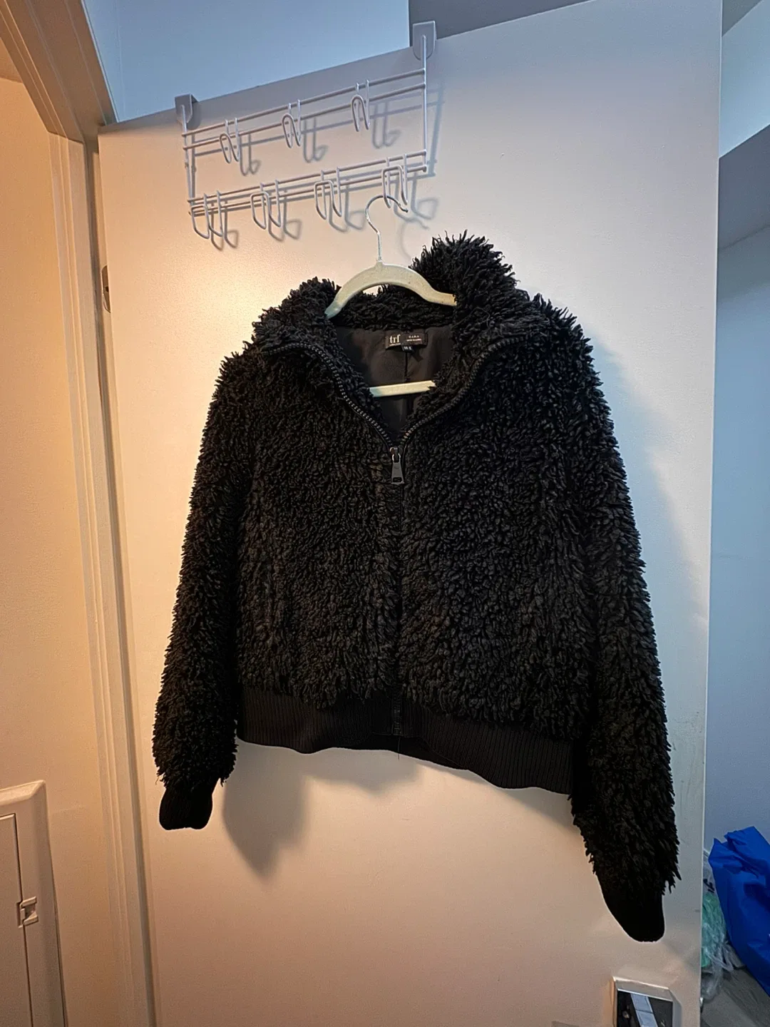Zara TRF Collection Black Fuzzy Jacket - Size M image indicator(5)