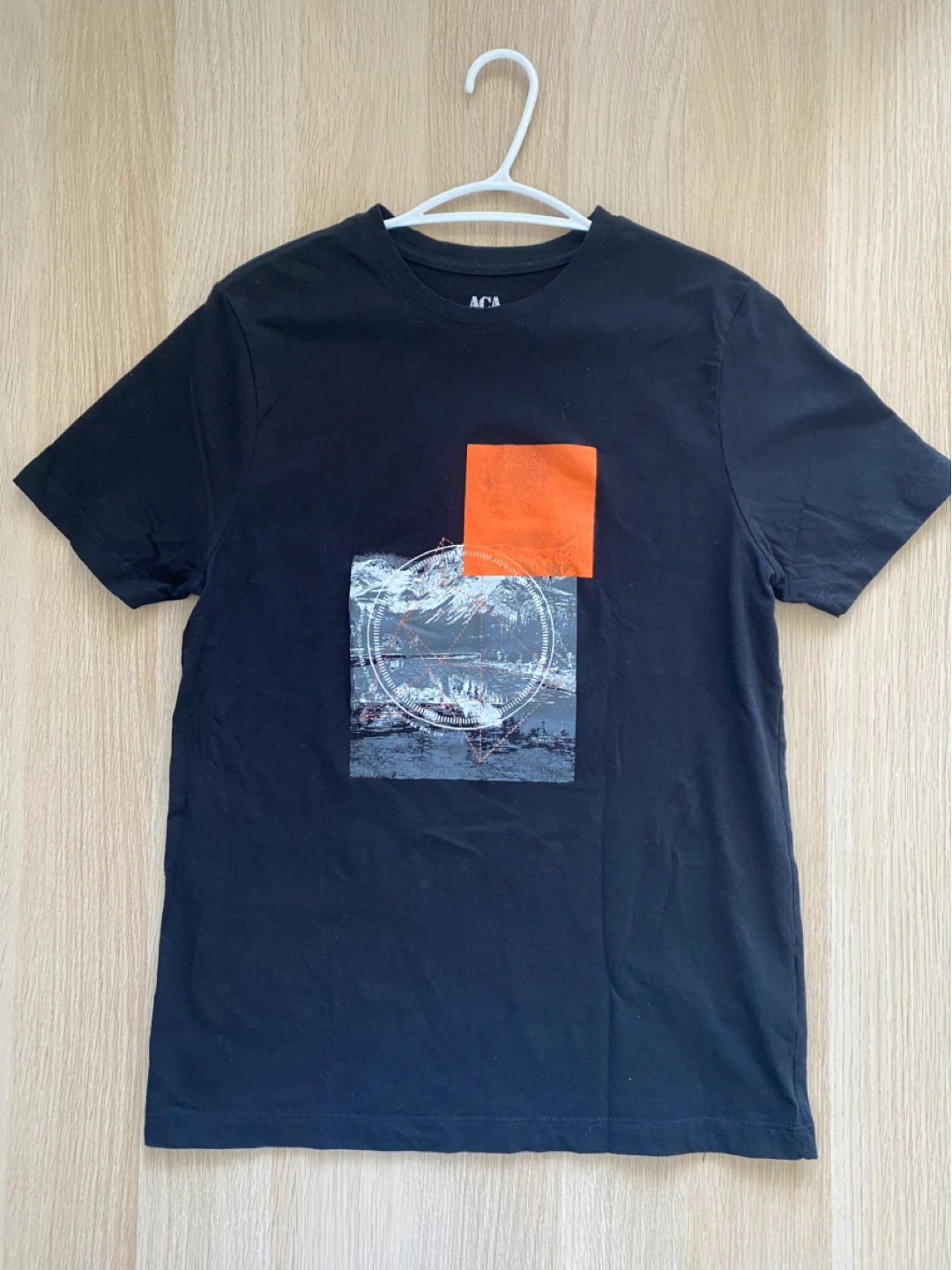 Aca joe Black Tee Size M 🥕