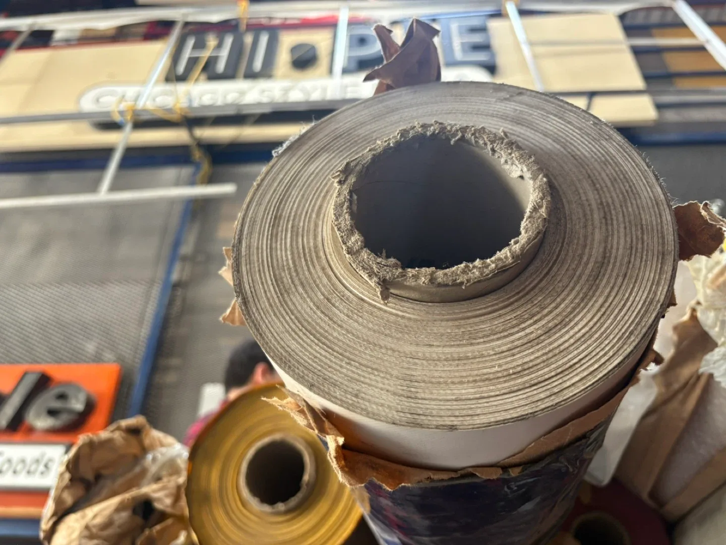 Large Rolls of Banner Material image indicator(2)