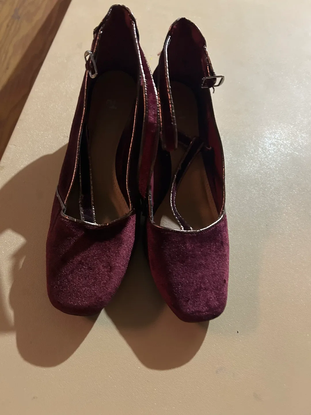 Burgundy Velvet Mary Jane Heels - Size 7 image indicator(2)