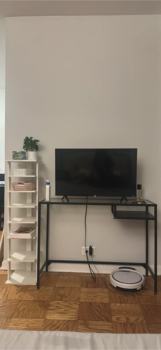 URGENT SALE - Selling all Furniture Items together for $375 - photo 4