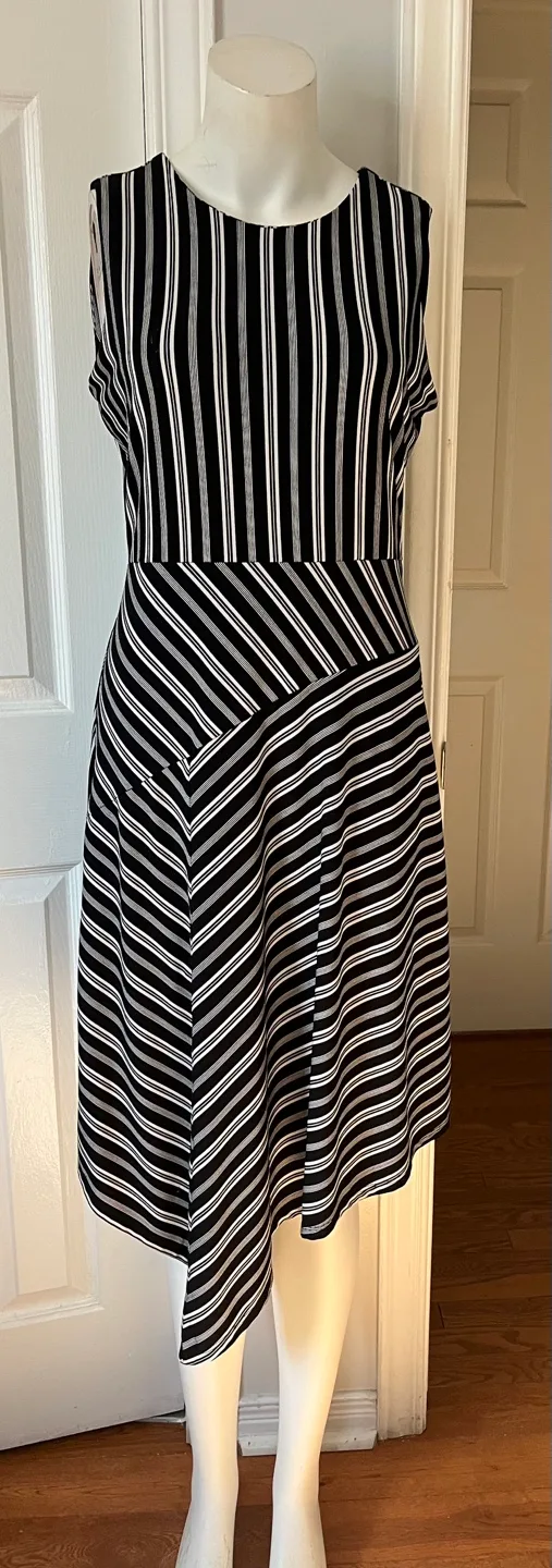 Banana Republic Striped Dress - Size S image indicator(2)
