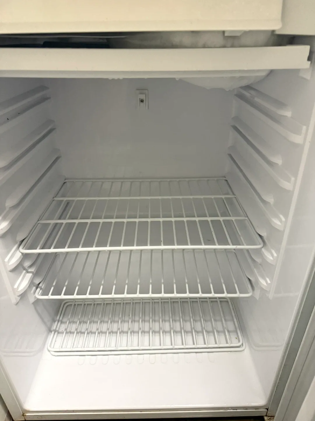 Kenmore Mini Fridge thumbnail