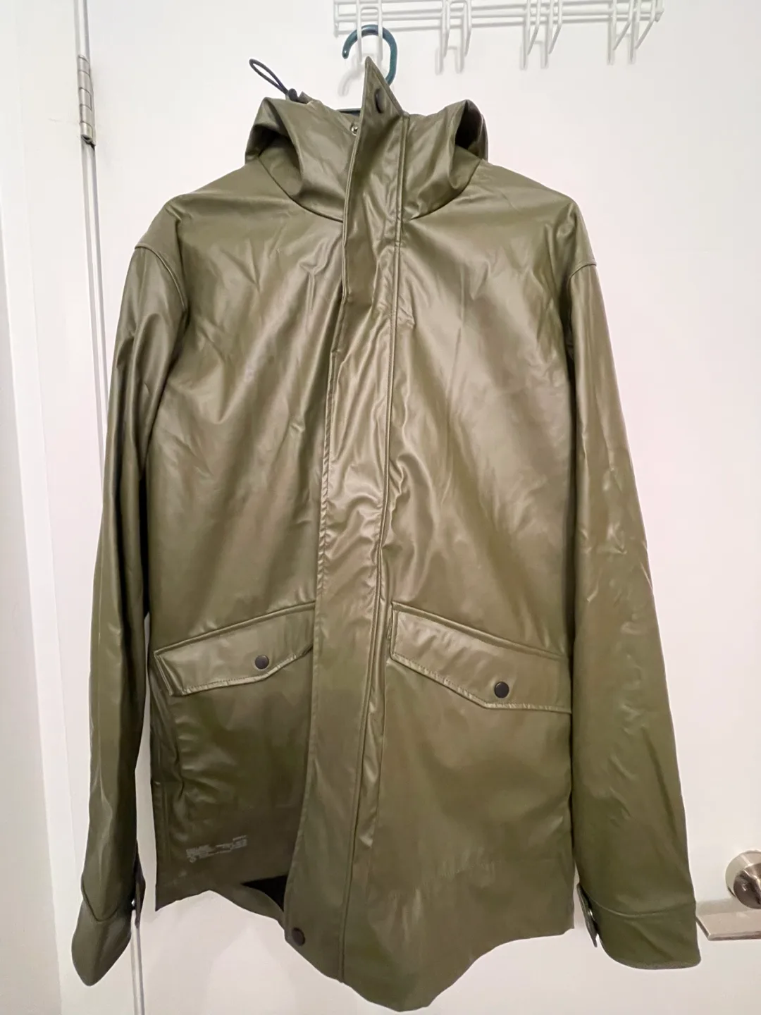 Men’s Point Zero Olive Green Rain Jacket thumbnail