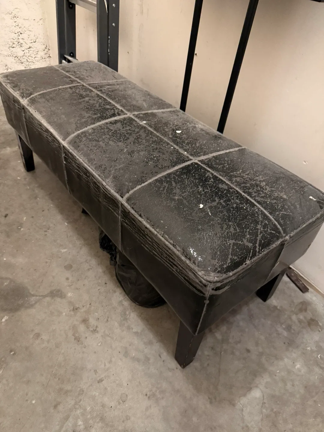 Black Weight Bench image indicator(3)