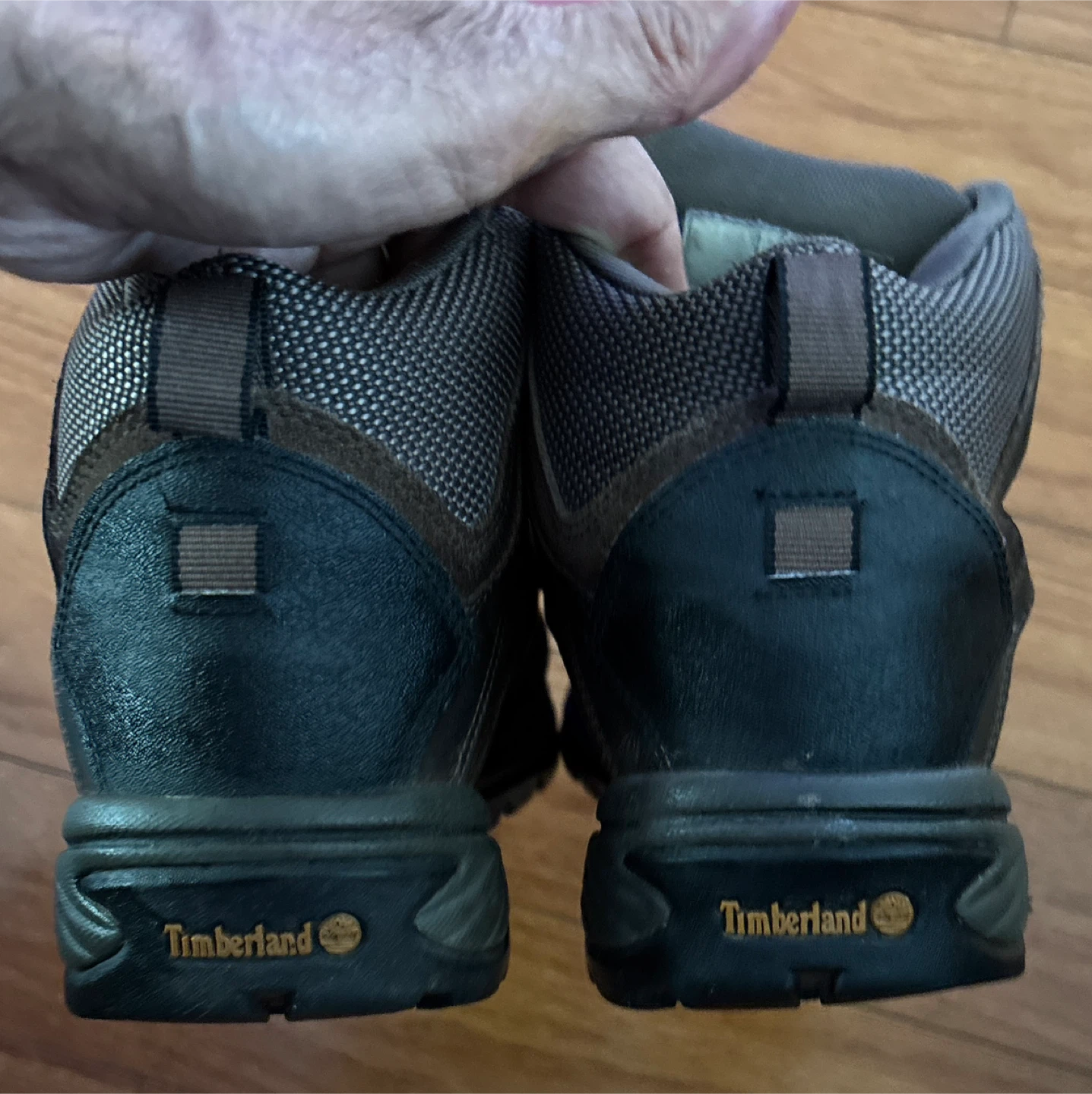 Timberland Hiking Boots - Size 8.5 - photo 2