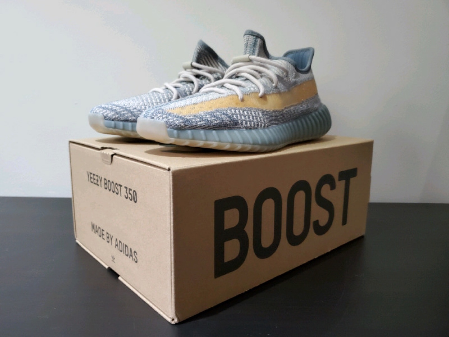 Yeezy Boost 350 V2 Israfil