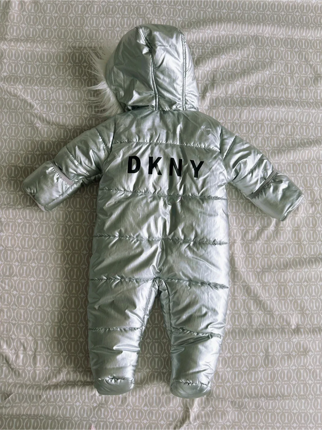 New DKNY Silver Snowsuit 6/9M image indicator(2)