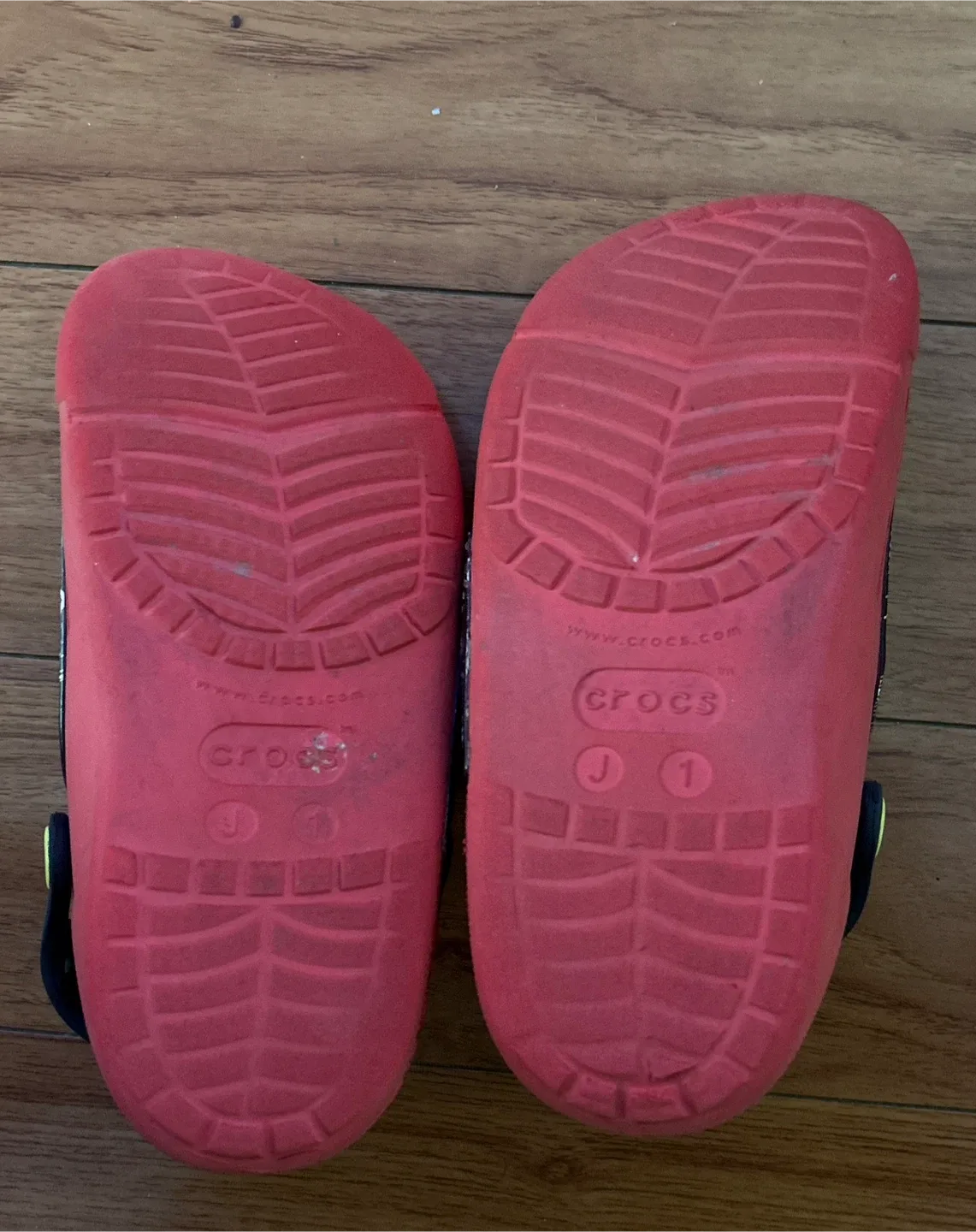 Crocs Kids' Lightning McQueen Clog Size J1 image indicator(3)