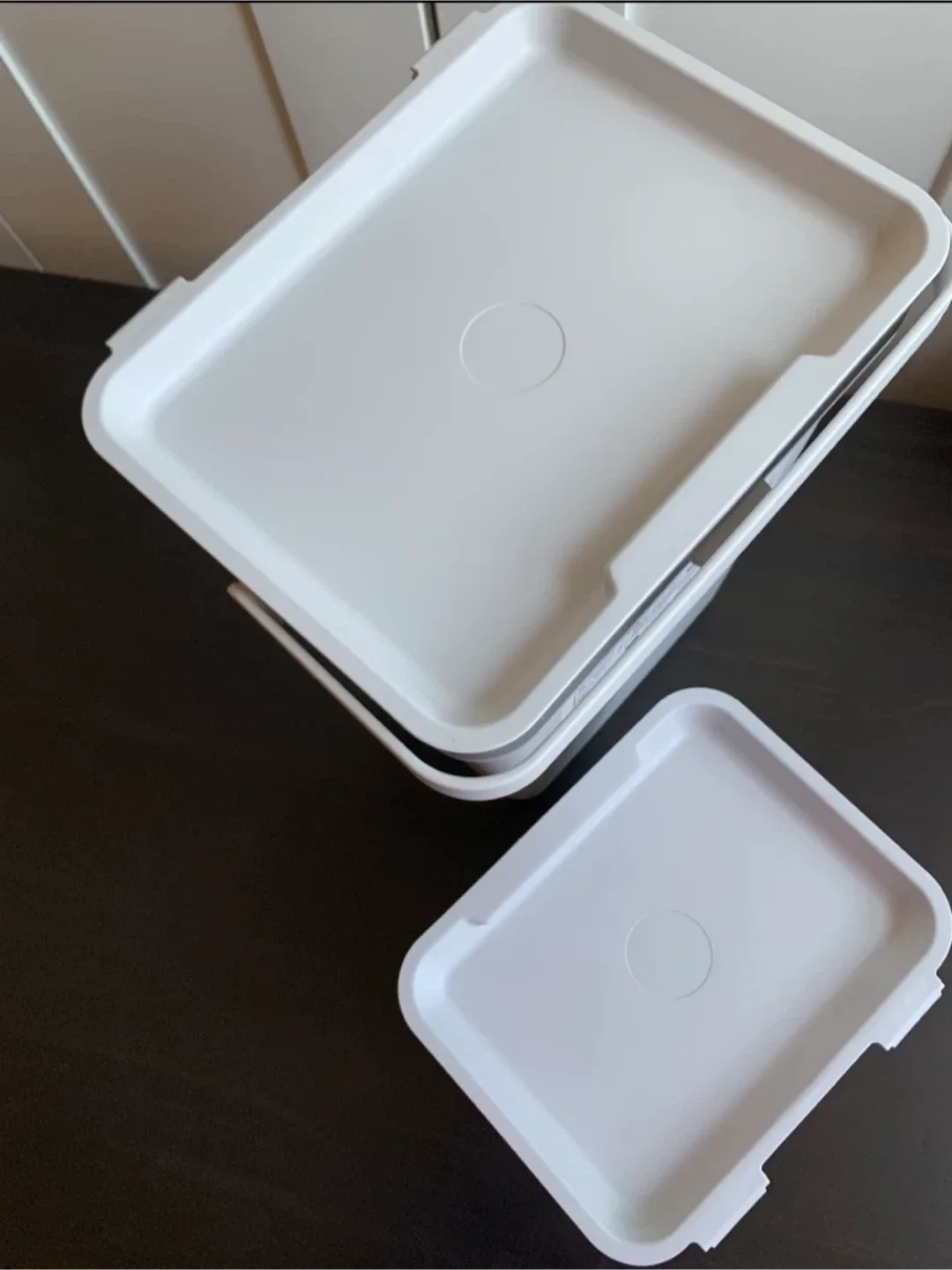 Set of 2 Waste Bins with Lids image indicator(6)