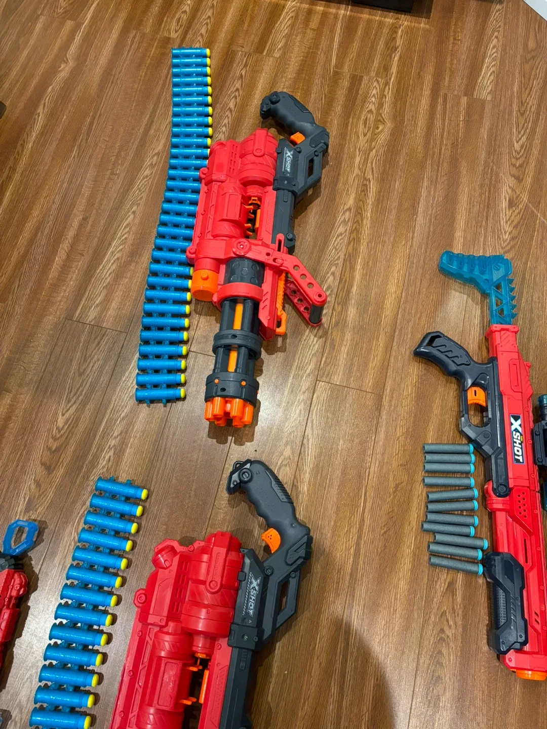 X-Shot Blasters & Ammo Bundle image indicator(5)